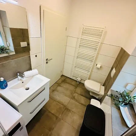 Buche Mit Balkon #netflix #innenstadtnaehe Von Harztraveler *